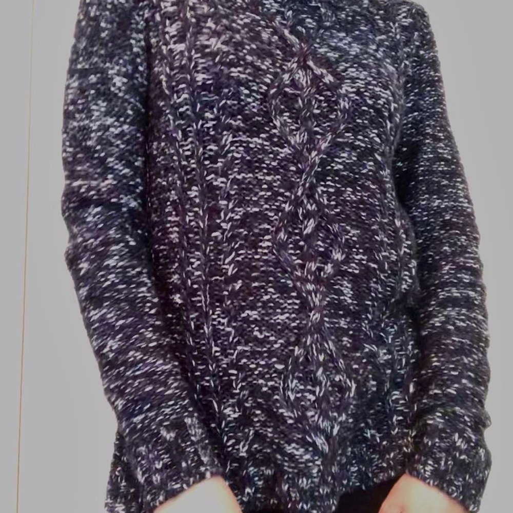 Thick Knit Navy/White Cozy Sweater